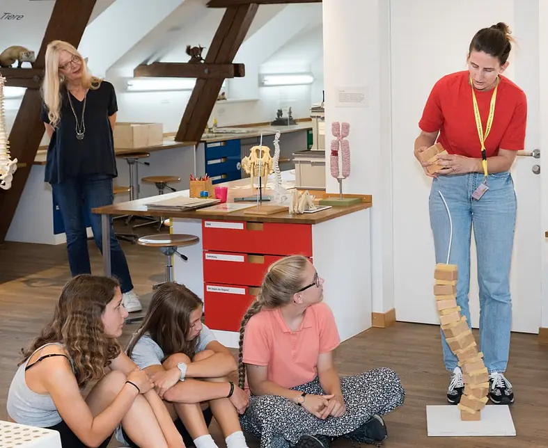 Museum-Tour-Kulturama-3.jpg