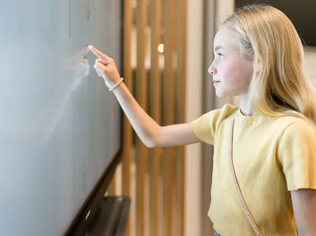 Brillantes Bild, klarer Klang, intuitive Bedienung mit dem Aspen4